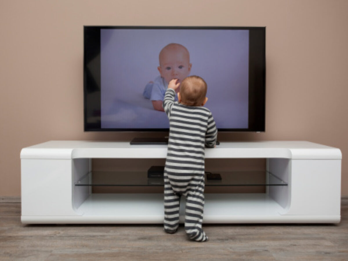 Camtec - 4 Ways to baby proofing your home easily